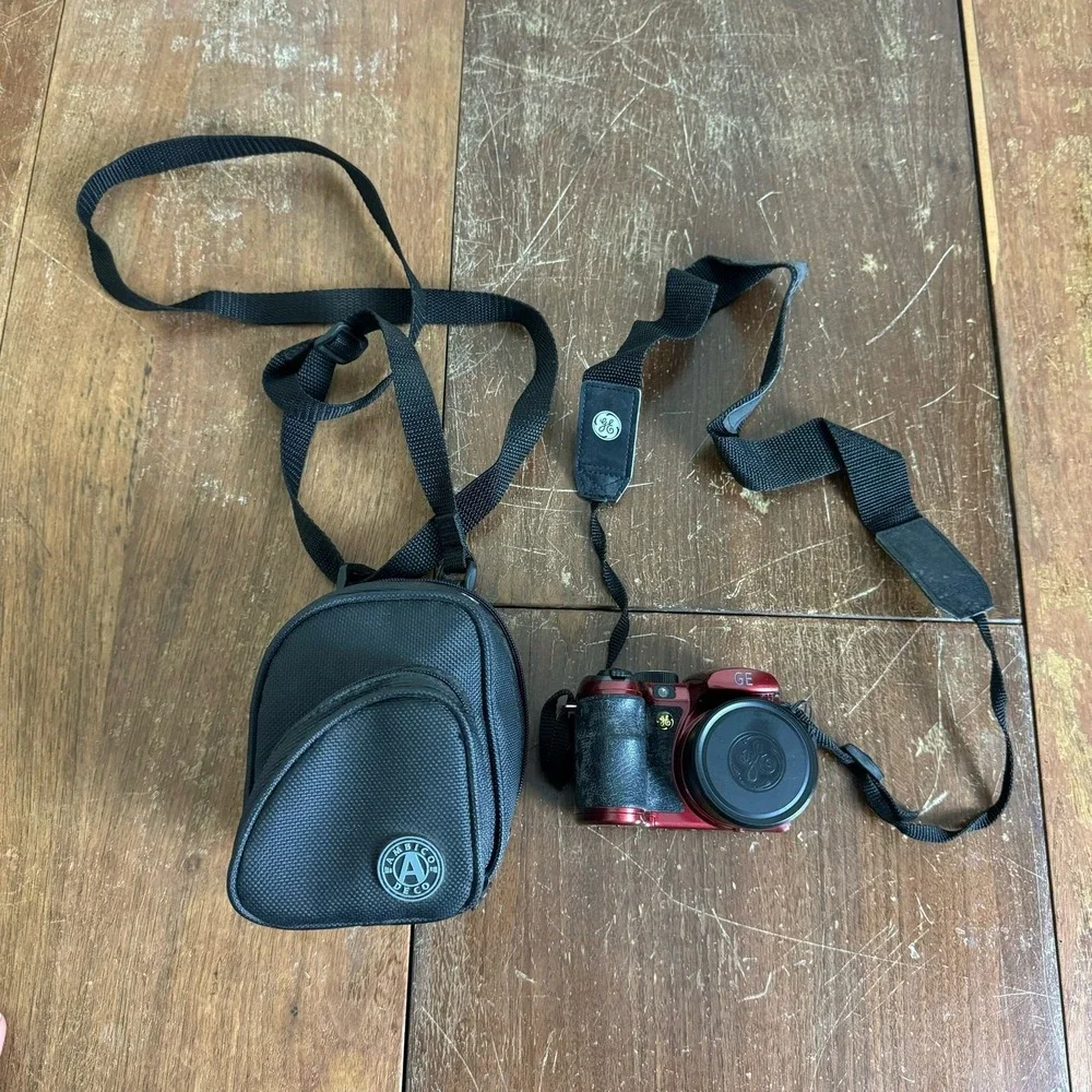 GE X5 Power Pro Series 14.1 MP Digital Camera‎ with 15X Optical Zoom Red WORKS